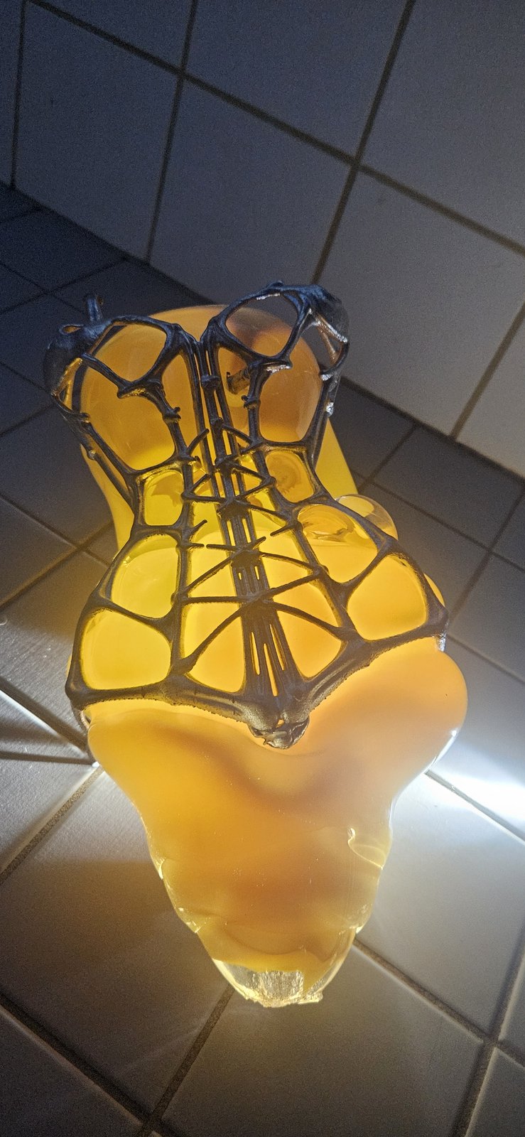 Korsett i blåst glas